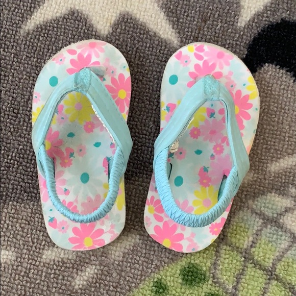 baby girl flip flop sandals